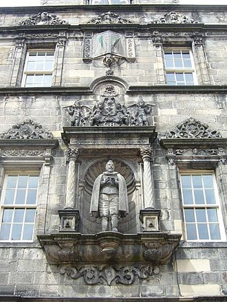 George Heriot statue