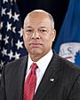 Jeh Johnson official DHS portrait.jpg