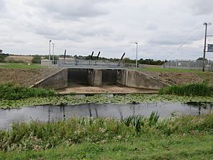 Till Washlands West Sluice