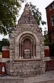 Whitechapel Fountain (geograph 3300773).jpg