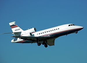 Dassault.falcon900ex.n900bz.arp