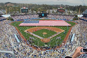 Dodger Stadium Opening Day 2009.jpg