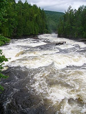 Dumoine River Grand Chute, Quebec