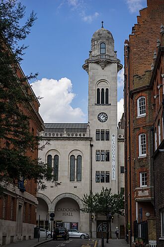 Cadogan Hall (20225431829).jpg