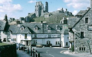 Corfe Castle - geograph.org.uk - 1005257