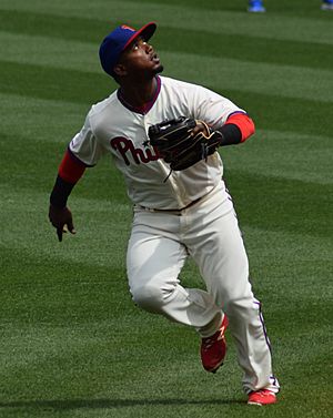 Jean Segura (32618977817) (cropped).jpg