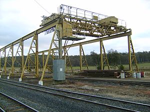 Loading crane at Parattah