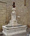 Fontaine à Cornillon-Confoux