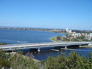 NarrowsBridge from Kings Park 2006.jpg