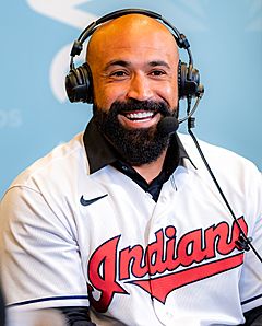 Sandy Leon (49488561288) (cropped).jpg