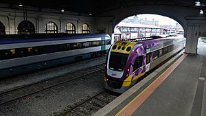 Train at ballarat station