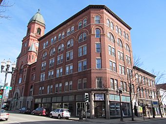 Atkinson Building, Lewiston ME.jpg