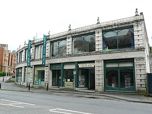 Automobile Palace, Llandrindod 02