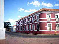 Casa de las 100 ventanas