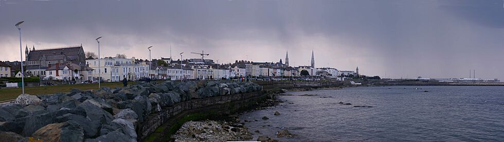 Dún Laoghaire promenade