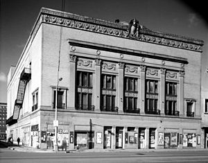 Detroit Orchestra Hall c1970 089771pu