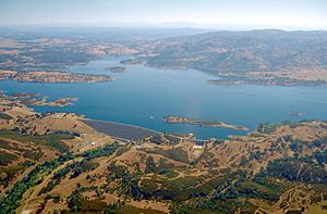 USACE New Hogan Lake and Dam.jpg