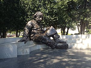 EinsteinMemorialDC