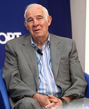 Luis Aragones 2011.jpg