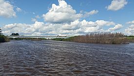 Manistique River (Manistique) Michigan.jpg