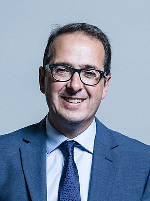 Official portrait of Owen Smith crop 2.jpg