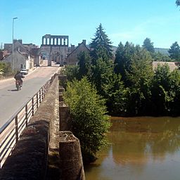 Porte-Arroux-Autun.jpg