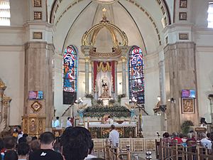 Quiapo Church high altar 2023-06-16