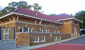 Rhinecliff train station building