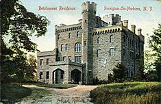 Rochroane Castle.jpg