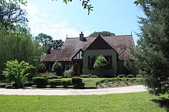 Ross Knox House 01.jpg