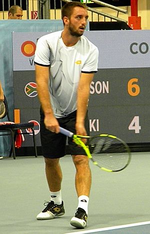 Viktor Troicki (Serbia) against Kevin Anderson (South Africa), 2016 Erste Bank Open (2) (cropped)