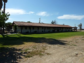 2009-0725-CA-Delano-40acres.jpg