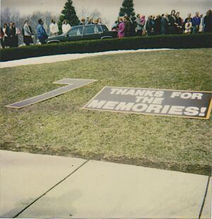 Alan Kulwicki Funeral 1993 cropped