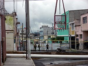 Guatemala City 2010 sinkhole 1