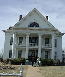 Lindsay-murray mansion