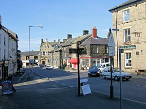 Penistone - Market Street - geograph.org.uk - 513144.jpg