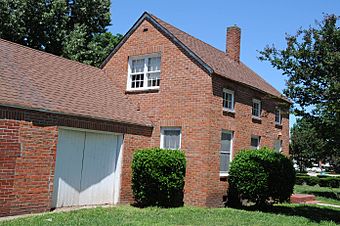 ABERDEEN GARDENS, HAMPTON VA.jpg