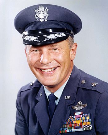 BGEN Olds, Robin