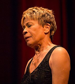 Bettye LaVette Cosmopolite (cropped) (212333).jpg