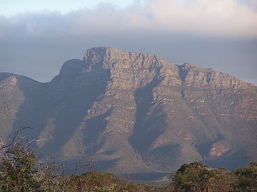 Bluff knoll 01 gnangarra.jpg