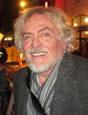 Daniel Davis cropped.jpg