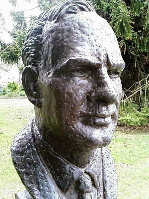 John Curtin bust