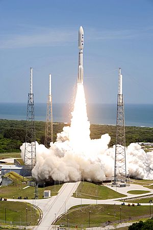 Junos Atlas V ascend