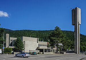 Kath. Kirche Moutier (1)