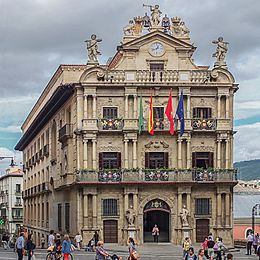 Plaza Ayuntamiento de Pamplona edited