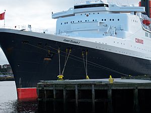 QE2 bow 15 October 2008