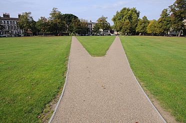 Richmond Green, London-geograph-2621535-by-Philip-Halling