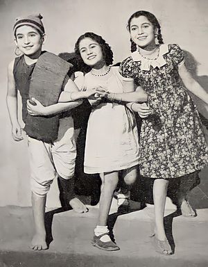 Shashi Kapoor, Baby Madhuri in Bachpan