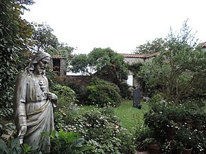 St. Tugual's Chapel graveyard