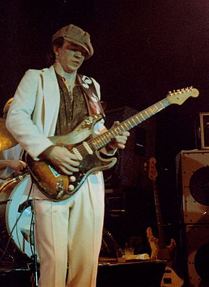 Stevie Ray Vaughan Live 1983.jpg